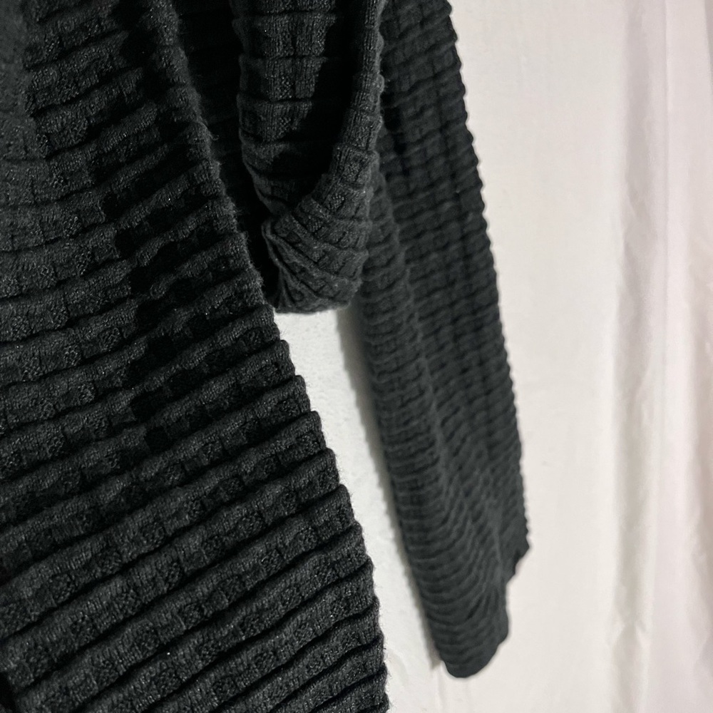 Fūl Ribbed Dark Gray Scarf - Picture 2 of 3